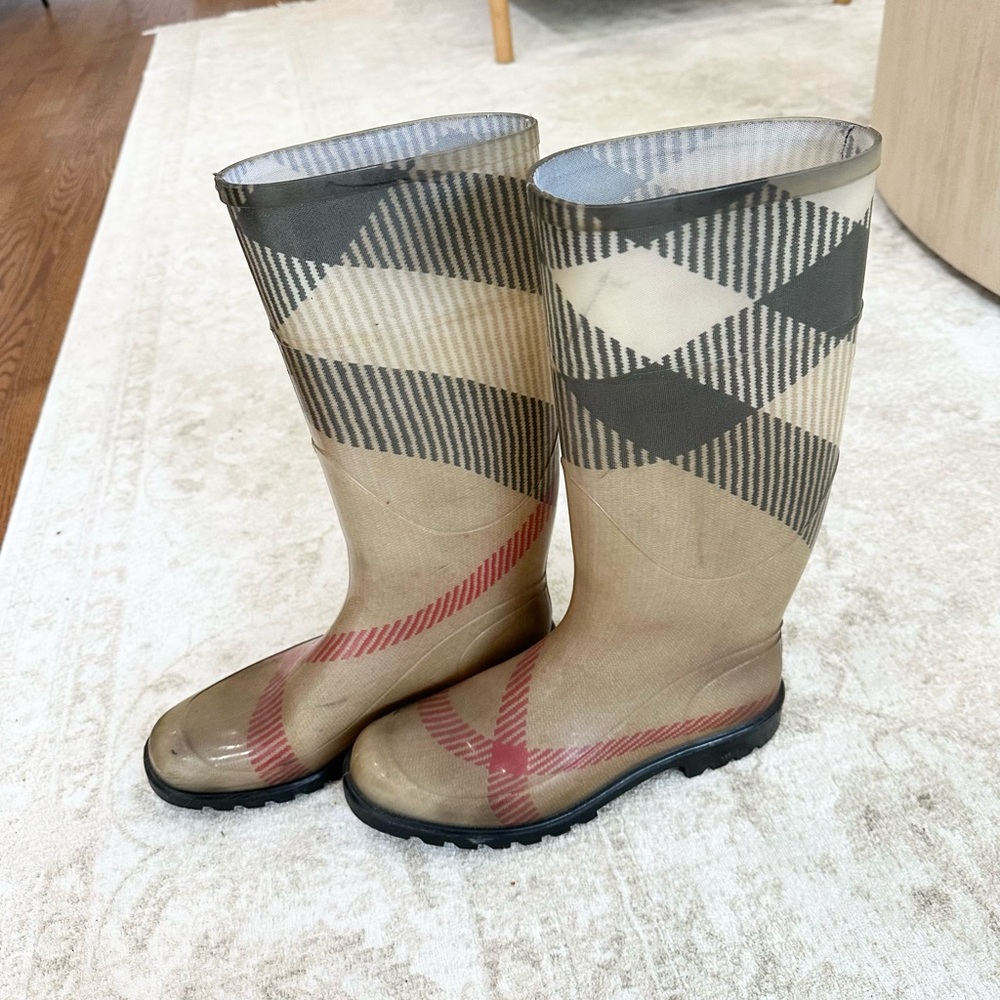 Authentic Burberry Waterproof Rain Boots